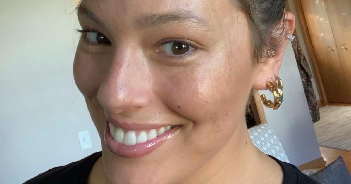 Ashley Graham pokazala kako izgleda kosa nakon porođaja. Mnoge mame će je razumjeti