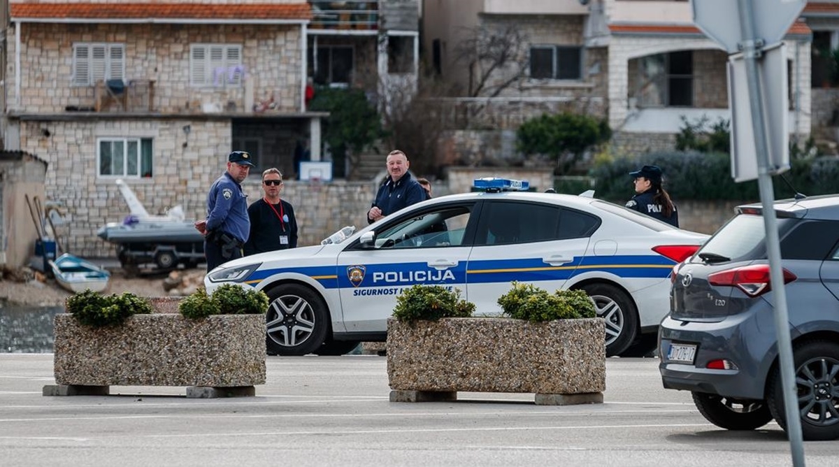 Tinejdžer na Korčuli ušao u kuću žene i ukrao joj ruksak s novčanikom