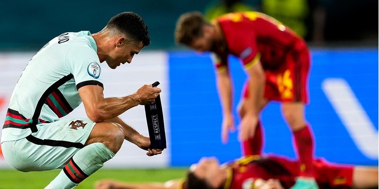 Najveći derbi osmine finala Eura pretvorio se u utakmicu za zaborav. Evo zašto