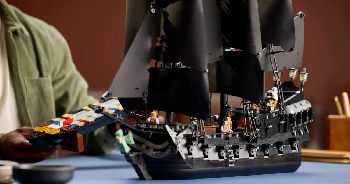 "380 dolara je ludo, ali želim ga": Novi LEGO set izazvao podijeljene reakcije