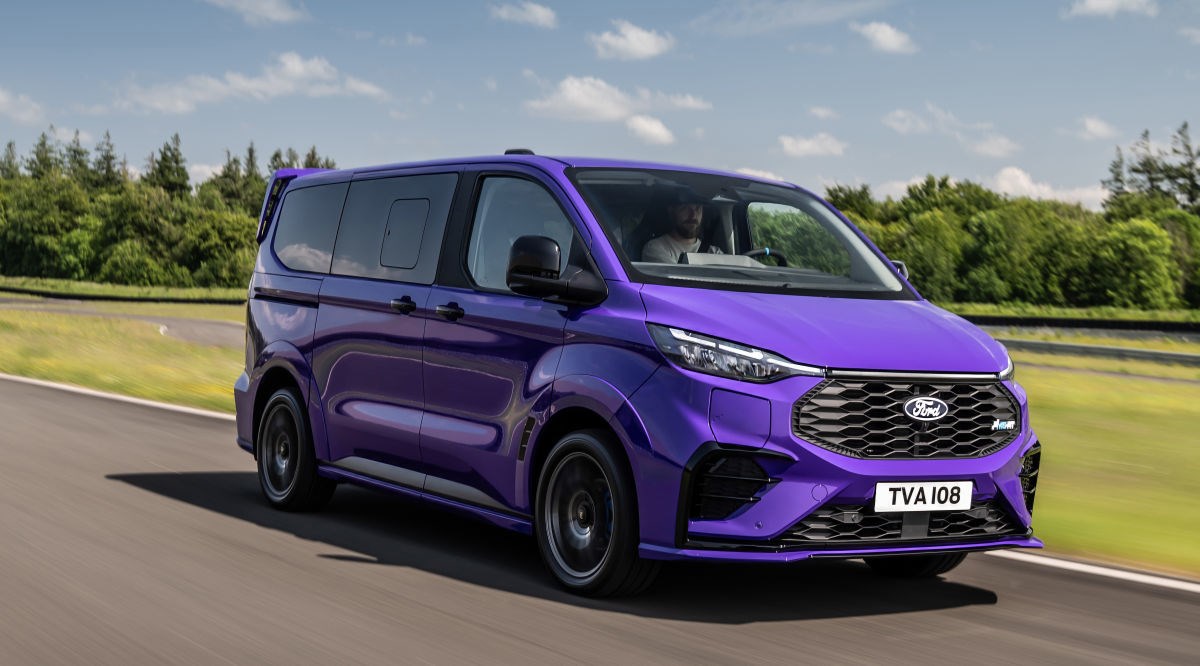 Ford nije nikada imao ovako atraktivan kombi. Sportski paket dobio i Ranger