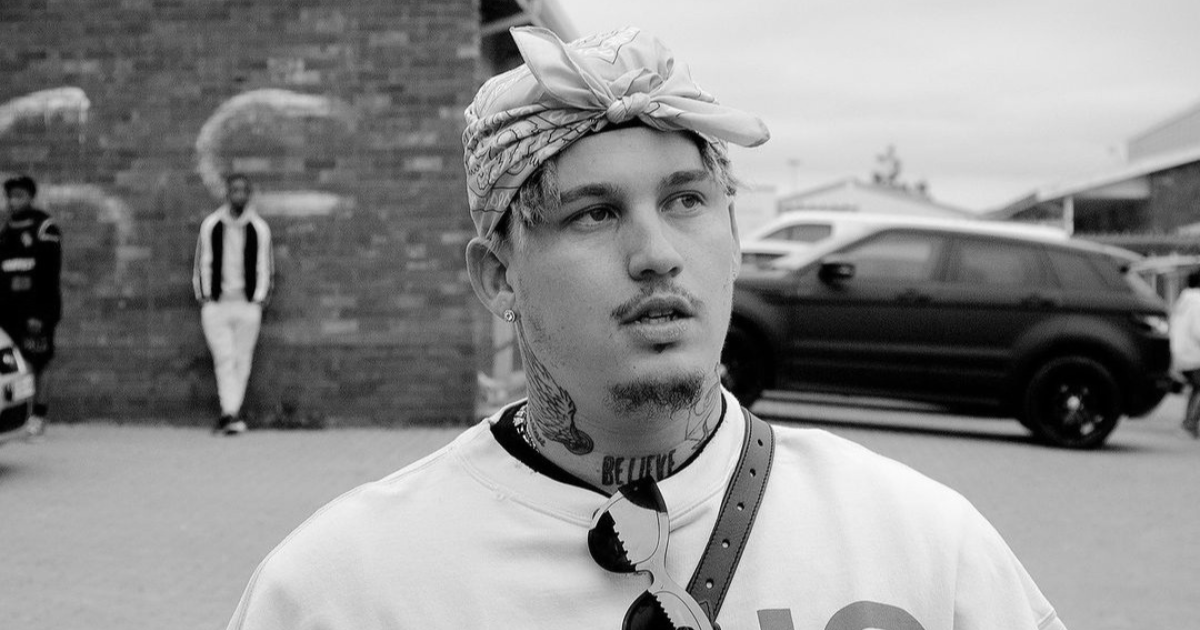 Reper Costa Titch (28) umro samo nekoliko sati nakon što se srušio usred koncerta