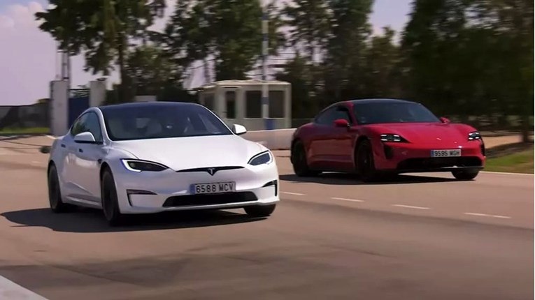 VIDEO Je li Teslin Model S uistinu bolji od Porschea na los testu?