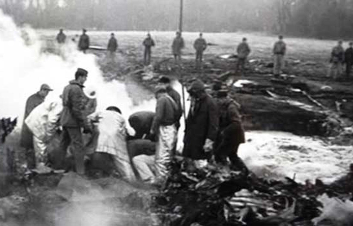 Američki avion je pao i ispustio termonuklearne bombe. SAD je bio na rubu katastrofe