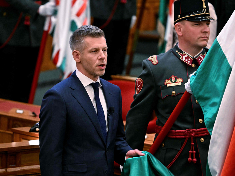 Magyar službeno preuzeo vlast. "Promijenit ćemo politiku"