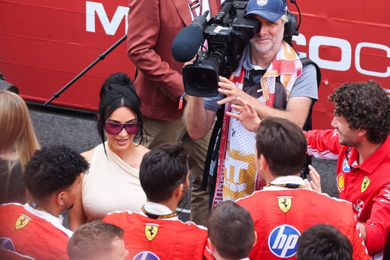 Hamilton otkrio što misli o dolasku Kim na utrke F1 nakon incidenta s reporterom