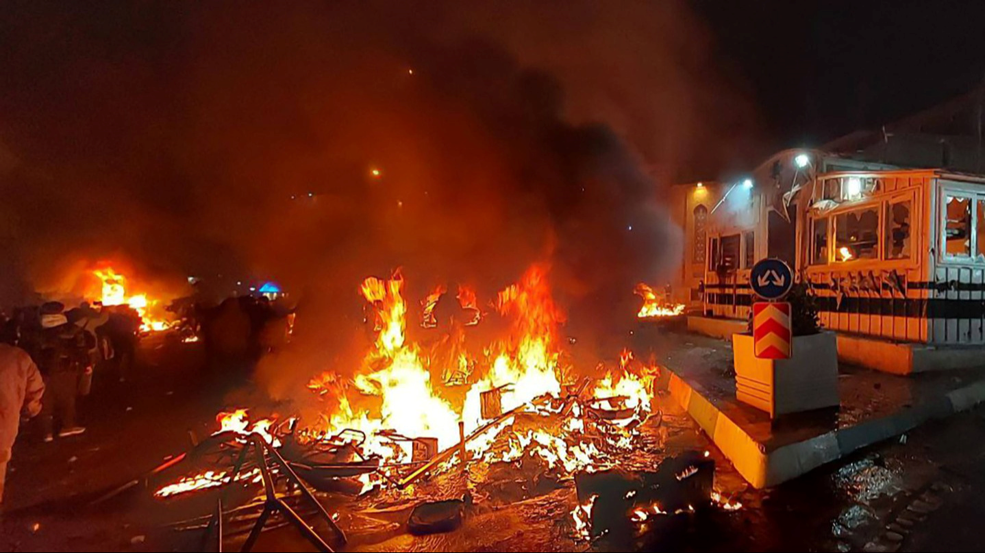 Kreće novi val narodnog bijesa u Iranu. Režim sad nudi ustupke, ali prekasno