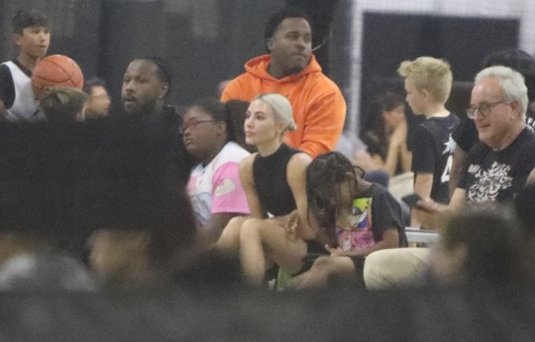 Kim i Kanye sreli se na utakmici svog sina, ignorirali su se