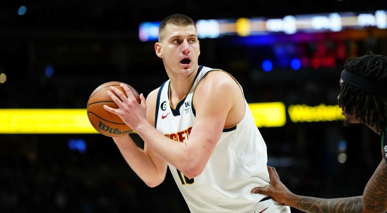 Jokić nevjerojatnim triple-doubleom srušio vodeću NBA ekipu 