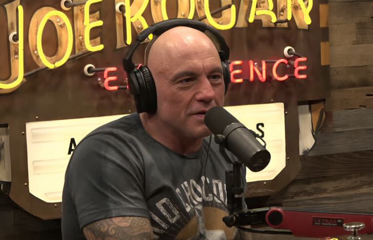 "Promaknulo mi je u Bibliji": Rogan zgrozio ljude teorijom o povratku Isusa kroz AI