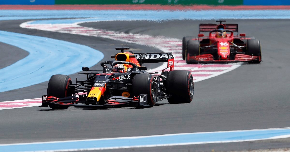 Pogledajte kako je Verstappen u predzadnjem krugu pretekao Leclerca za pobjedu