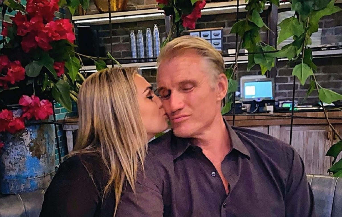 Slavni glumac oženio 39 godina mlađu curu? Snimljen je s prstenom na ruci