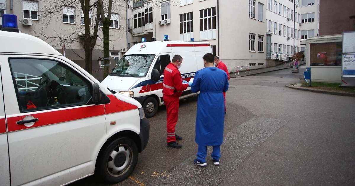 Dijete progutalo mamin vjenčani prsten pa završilo na Hitnoj