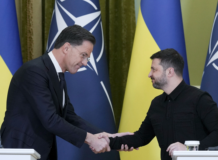 Šef NATO-a predstavio tri razine jamstava za Ukrajinu