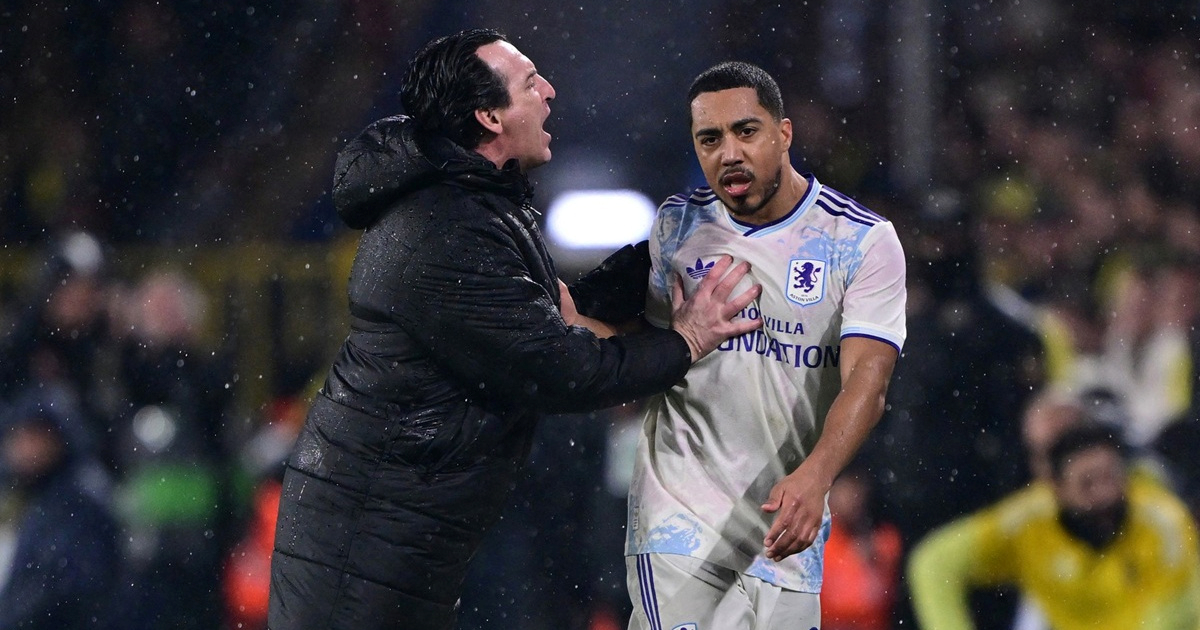 Bijesni Emery urlao i odgurnuo vlastitog igrača. Pogledajte što se dogodilo