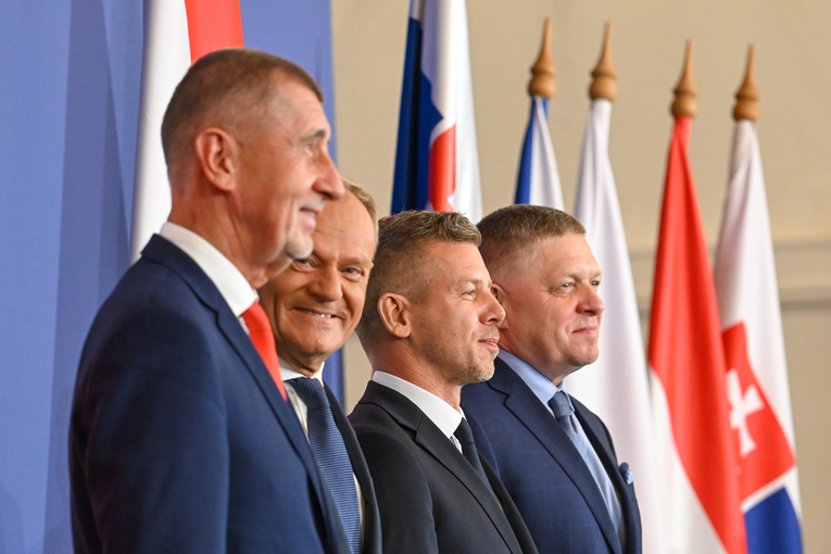 Magyar govorio o širenju skupine V4, spominjao i Hrvatsku. Predomislio se