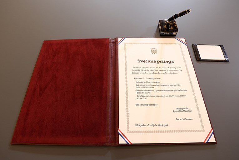 FOTO Ovo je tekst prisege Zorana Milanovića