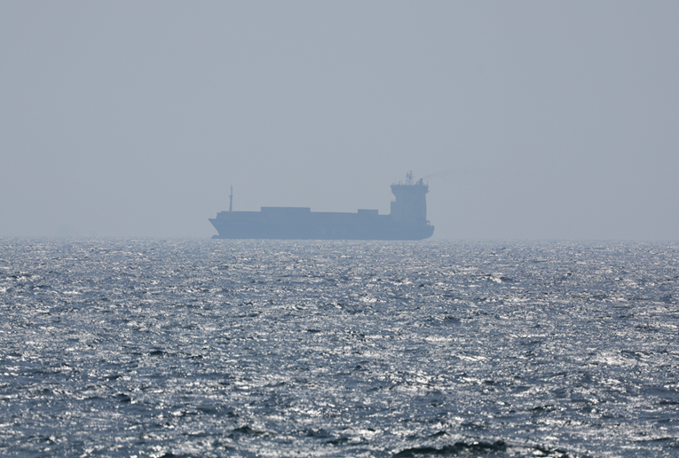 Iran: Zajedno s Omanom naplaćivat ćemo prolaz kroz Hormuški tjesnac tijekom primirja