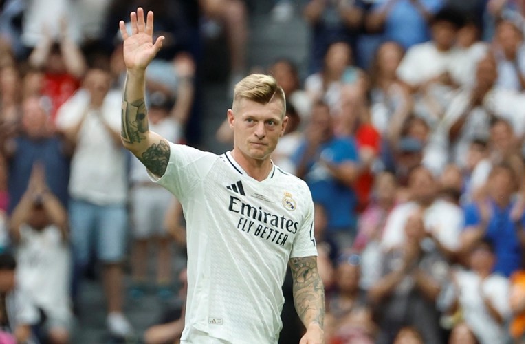 Španjolci: Kroos se vraća u Real u novoj ulozi