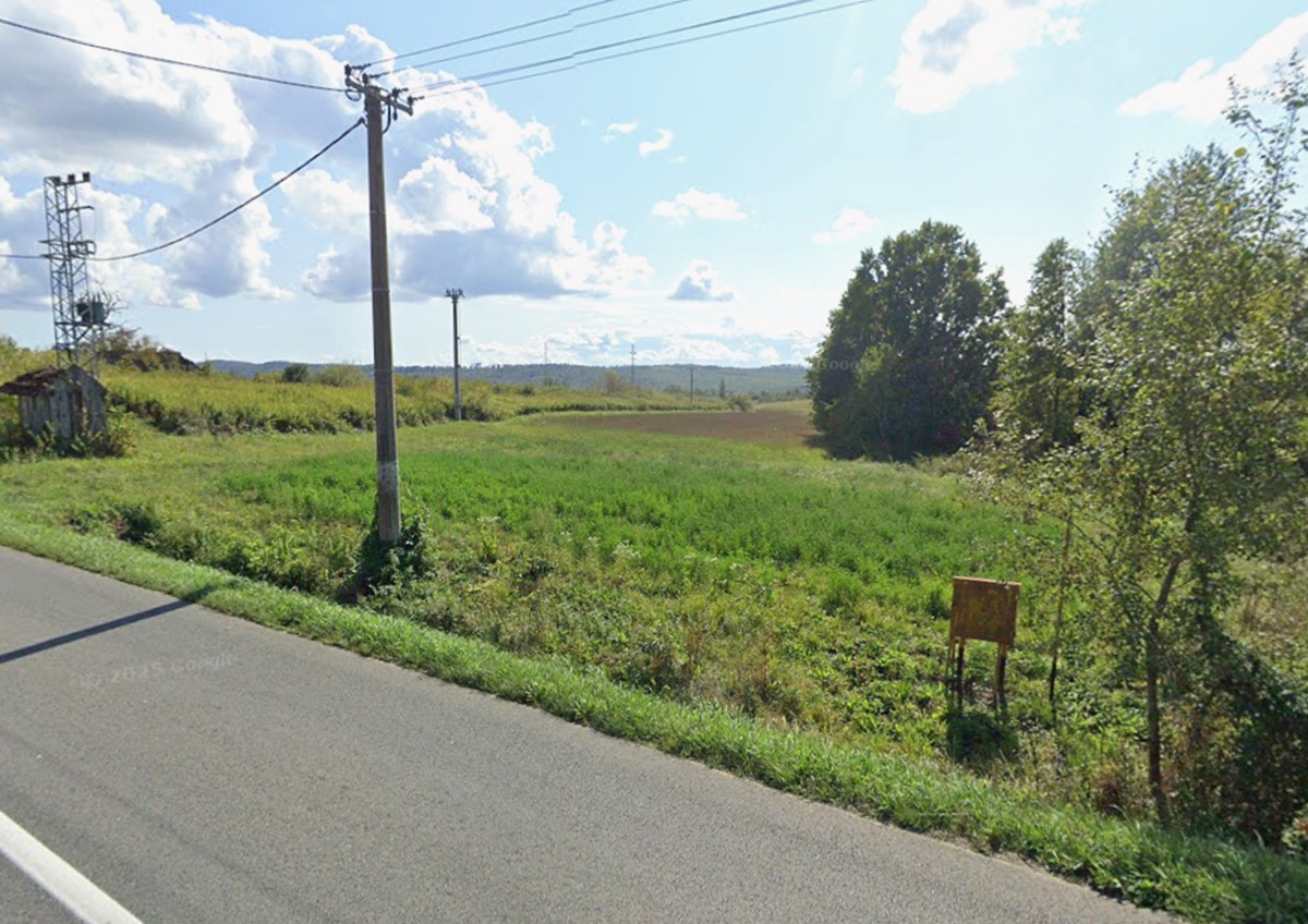 Kod Lipika na oranici pronađena mina