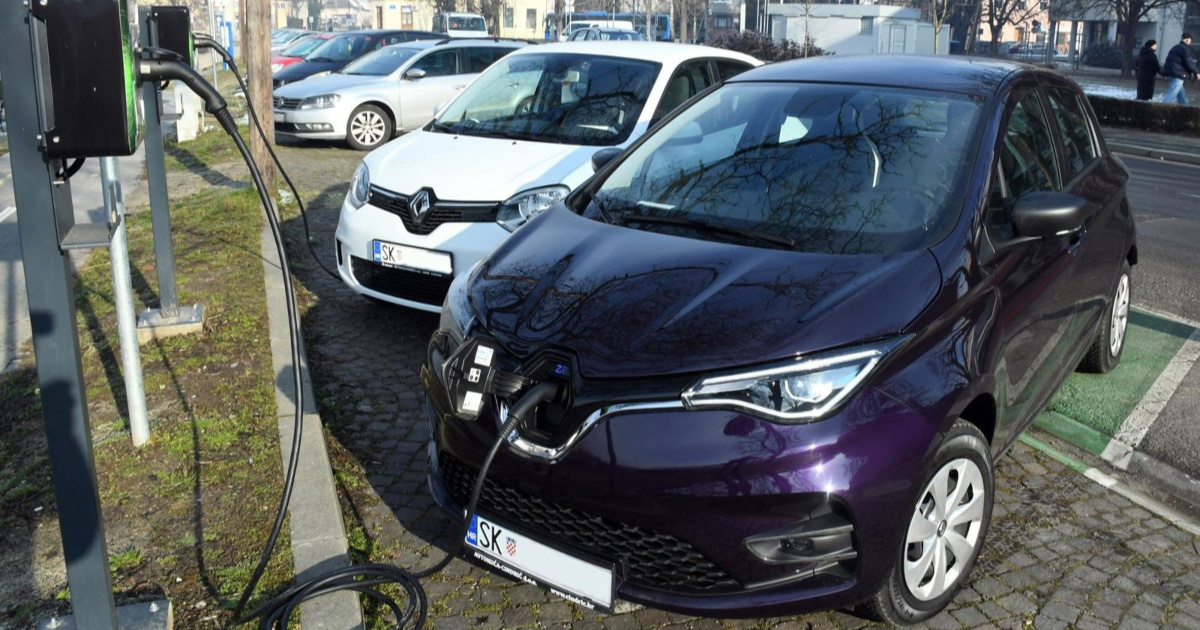 Na jesen novi poticaji za električne automobile, ali uz važne promjene