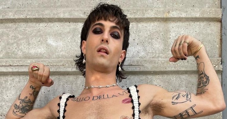 Damiano David pozirao u kostimu sličnom Boratovom, fanovi se čude: Što si to odjenuo?