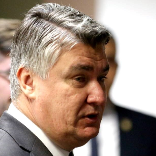 Milanović na FPZG-u: Niste vi krivi za ovakve medije. Postoji Srbija, oni su još gori