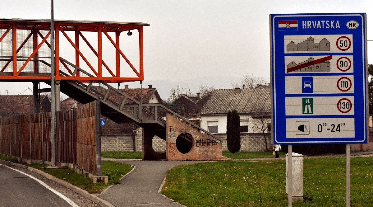 Na granici otkriveno 45 lažnih korona-testova