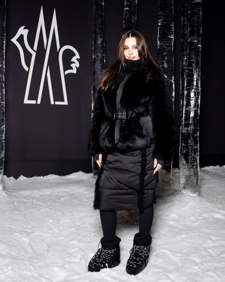 Emily Ratajkowski na reviju u Aspenu došla u jakni koja košta 5200 eura