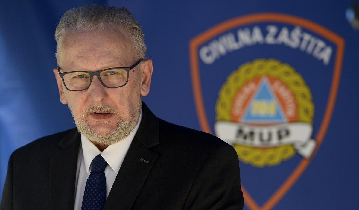 66 novooboljelih, još dvoje umrlo. Božinović kaže da policija nije znala za misu