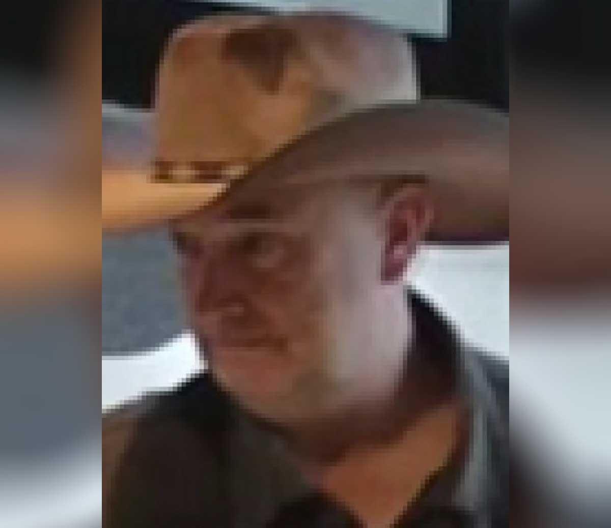 U tijeku potraga za napadačem koji je ubio zastupnicu i njenog supruga u SAD-u