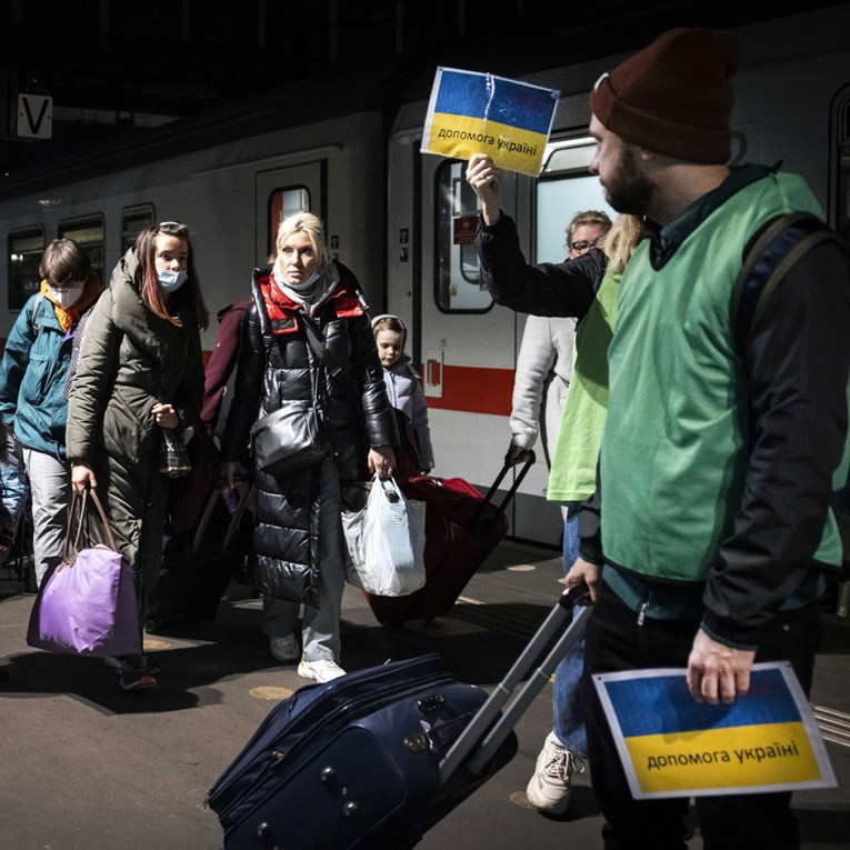 Primirje u Ukrajini može stvoriti problem za EU: Što s ukrajinskim izbjeglicama?