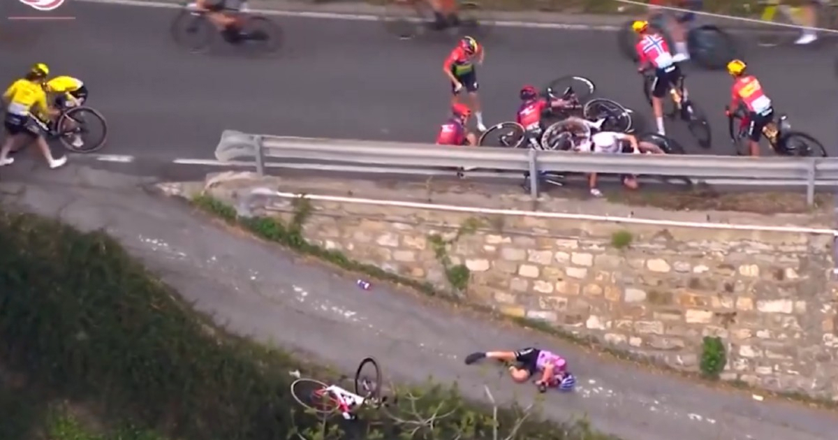 VIDEO Biciklistica pala s visine i ostala nepomično ležati. U stabilnom je stanju