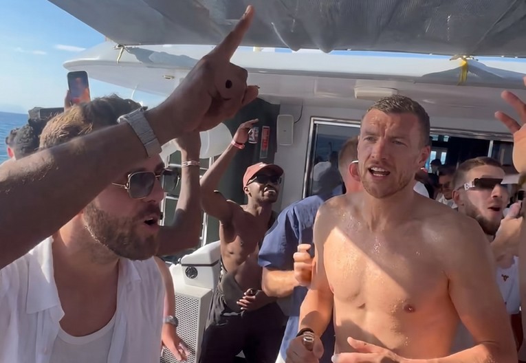 VIDEO Karius DJ, Džeko i Katić luduju na jahti