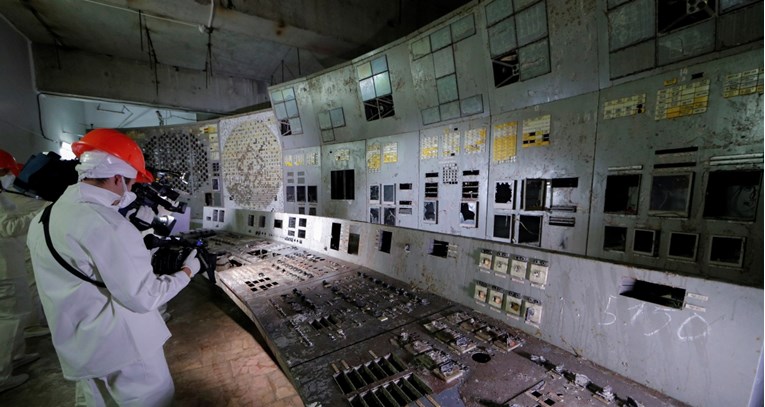 Ovako danas izgleda kontrolna soba Reaktora 4 u Černobilu, biste li ušli unutra?