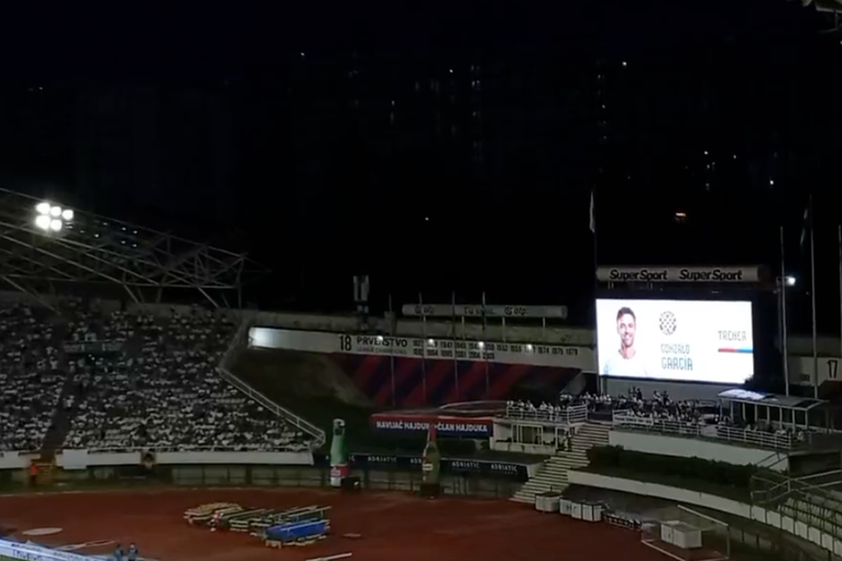 VIDEO Navijači Hajduka izviždali Garciju pred utakmicu s Pafosom