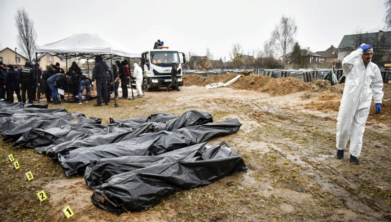 Ukrajina: Još uvijek nismo identificirali 1200 tijela, neka su iz masovnih grobnica