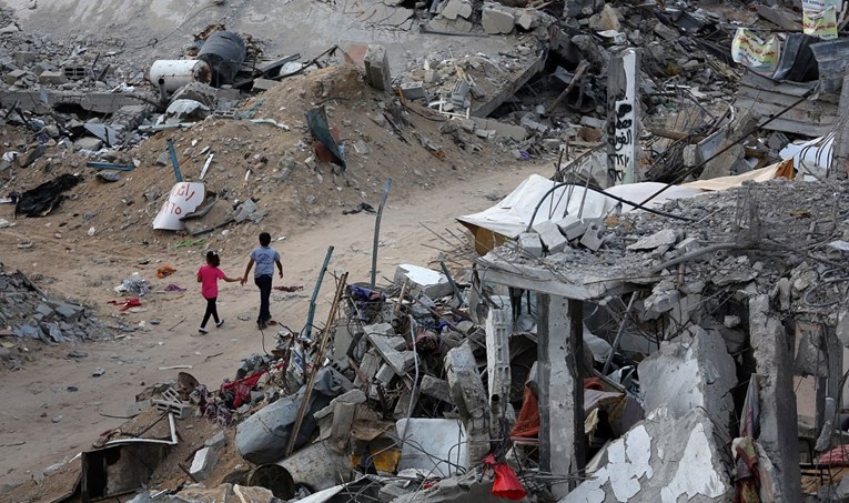 VIDEO Izrael poslao upozorenje, pola sata kasnije sravnio sa zemljom četvrt u Gazi