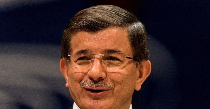 Bivši turski premijer vraća se u politiku, osnovao je svoju stranku