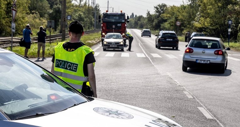 Učenica u Češkoj nožem napala dvoje djece u školi, ozlijeđeni su