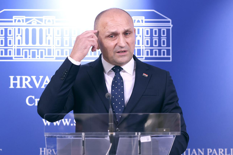 Anušić: Nema potrebe da Sabor donosi dodatne zaključke o otpadu