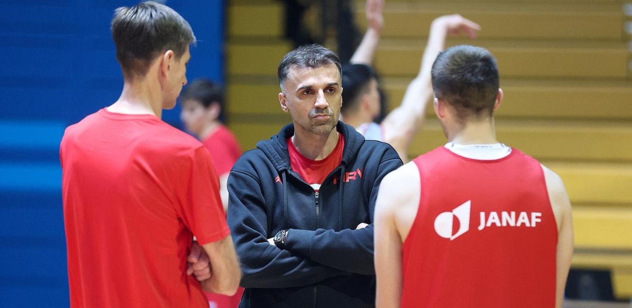Hrvatska je košarka ostvarila dvije pobjede - jednu na terenu i jednu izvan njega