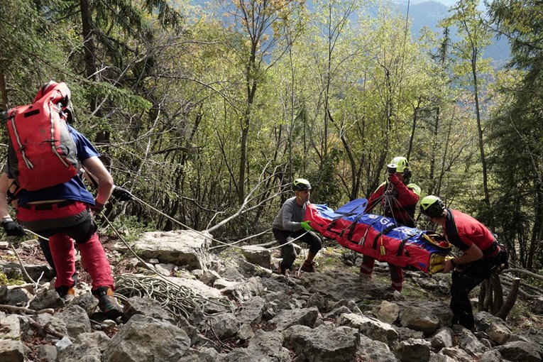 Slovenski GSS-ovci ovaj vikend imali pune ruke posla: Planinari se gubili i padali