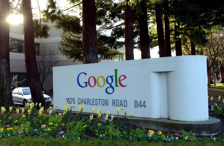 Francuski sud: Google mora razgovarati s izdavačima o plaćanju za njihov sadržaj