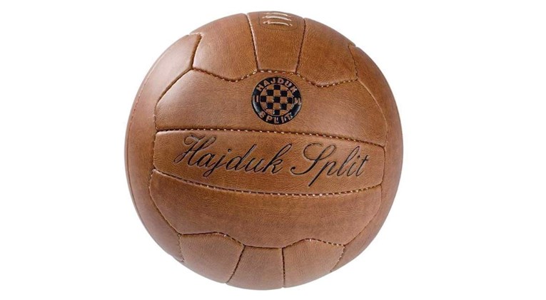 Hajduk prodaje loptu kojom je igrala jedna od najboljih generacija kluba