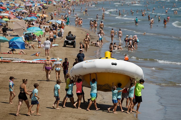 Praznici na njemački način: Tko, kada i zašto ljeti ne ide na more?