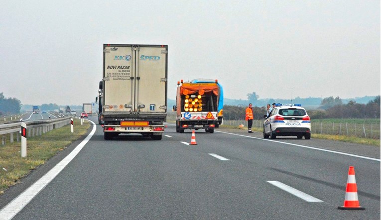 HAK: Sanira se masna mrlja na A3 između Kutine i Novske