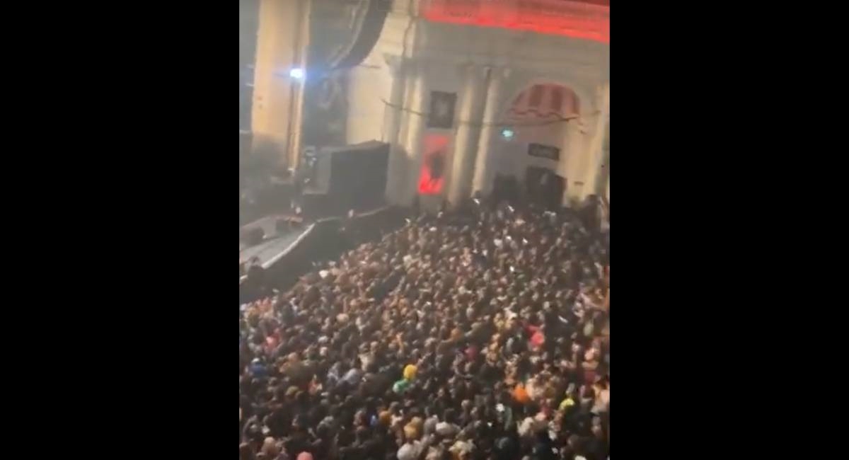 Stampedo na koncertu Asakea u Londonu: 8 prevezeno u bolnicu, 4 u kritičnom stanju