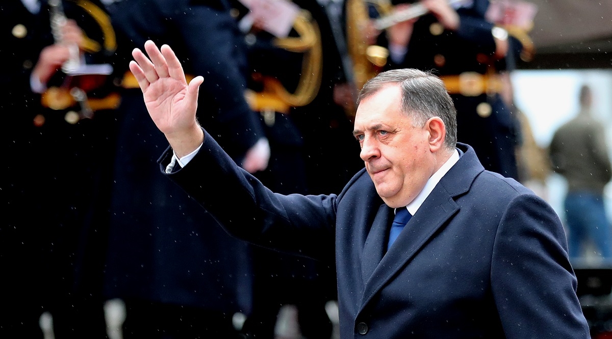 Svađa u vrhu BiH, spominju rat: "Dodik je kao Karadžić i Mladić"