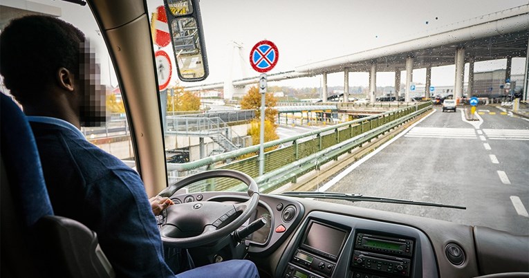 Sve su priznali na sudu: "Za 200 eura kupovali smo uvjerenja za strane vozače"